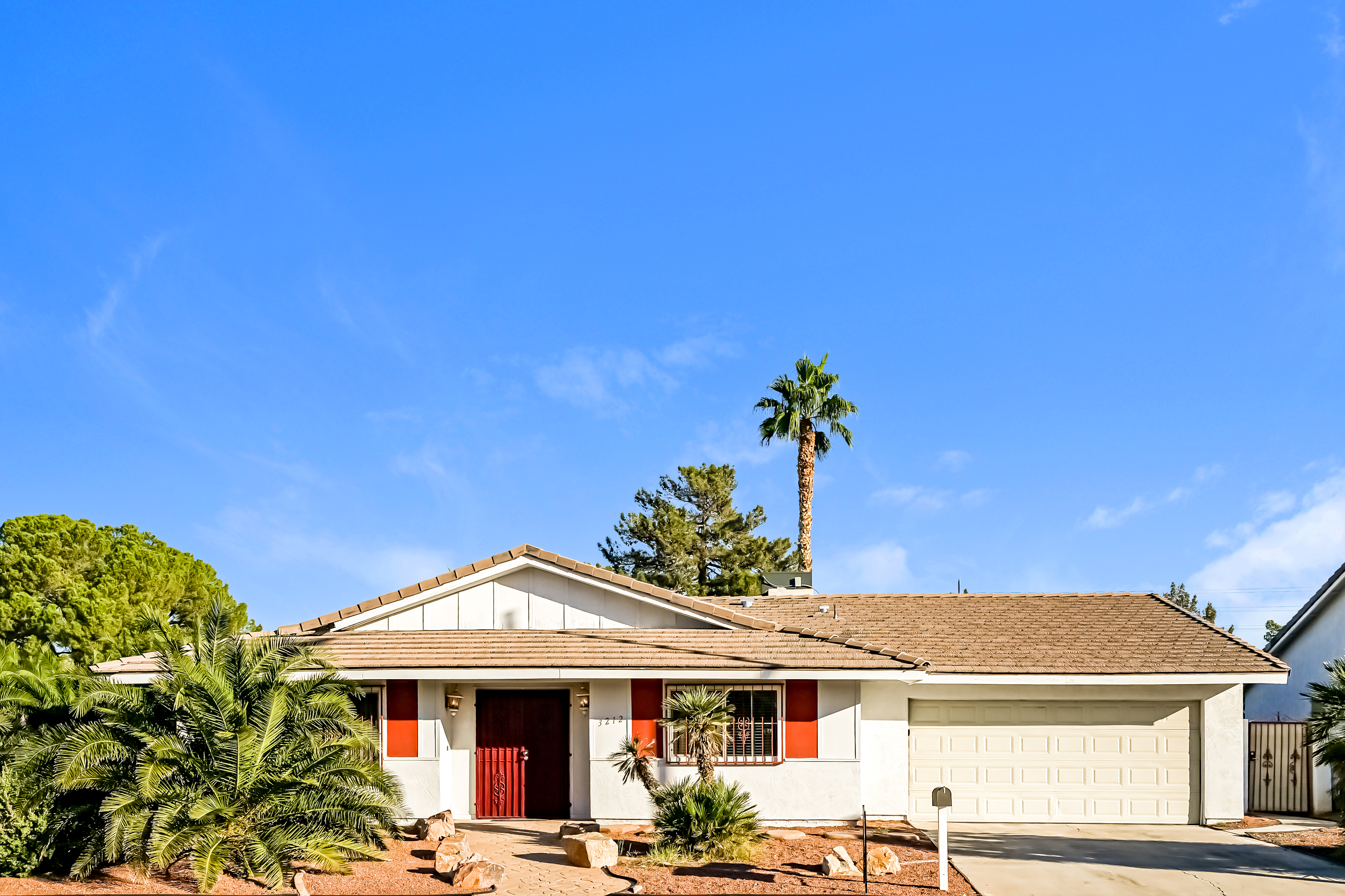 3212 LARK CIR LAS VEGAS, NV 89121
